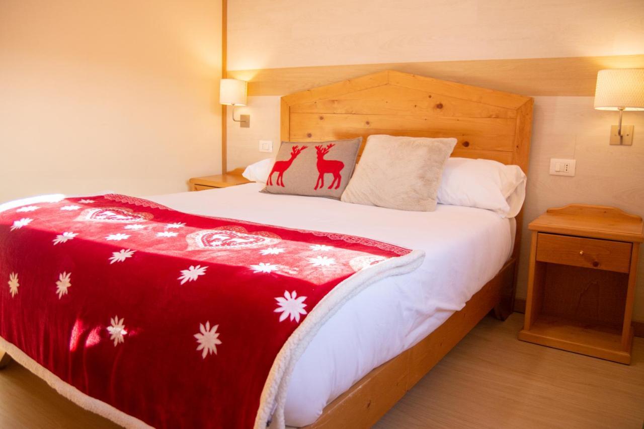 Abete Bianco - Albergo Del Natale Camigliatello Silano Eksteriør bilde